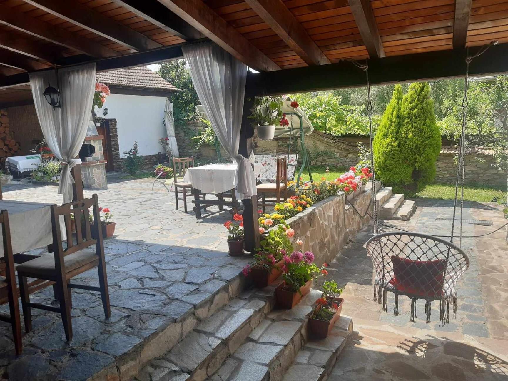 Guest House Popov Marchevo Eksteriør billede