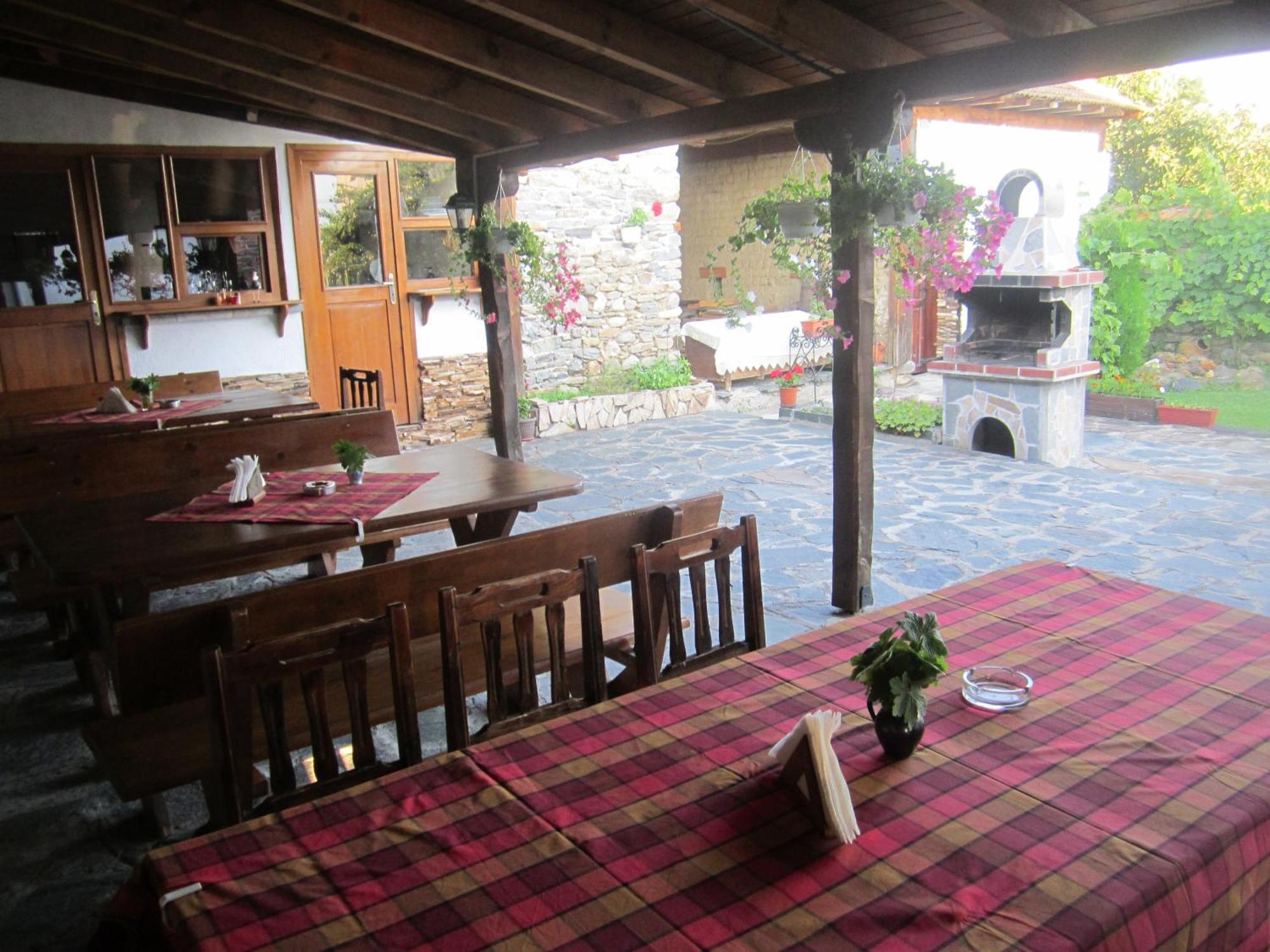 Guest House Popov Marchevo Eksteriør billede